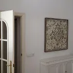 Domus Centro Frente A Torres De Serrano Апартаменты