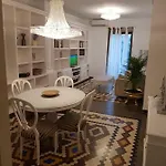 Апартаменты Domus Centro Frente A Torres De Serrano Валенсия