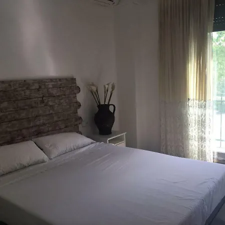 Domus Centro Frente A Torres De Serrano Apartamento Valência