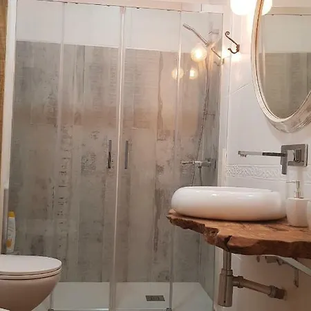 Domus Centro Frente A Torres De Serrano 公寓 瓦伦西亚